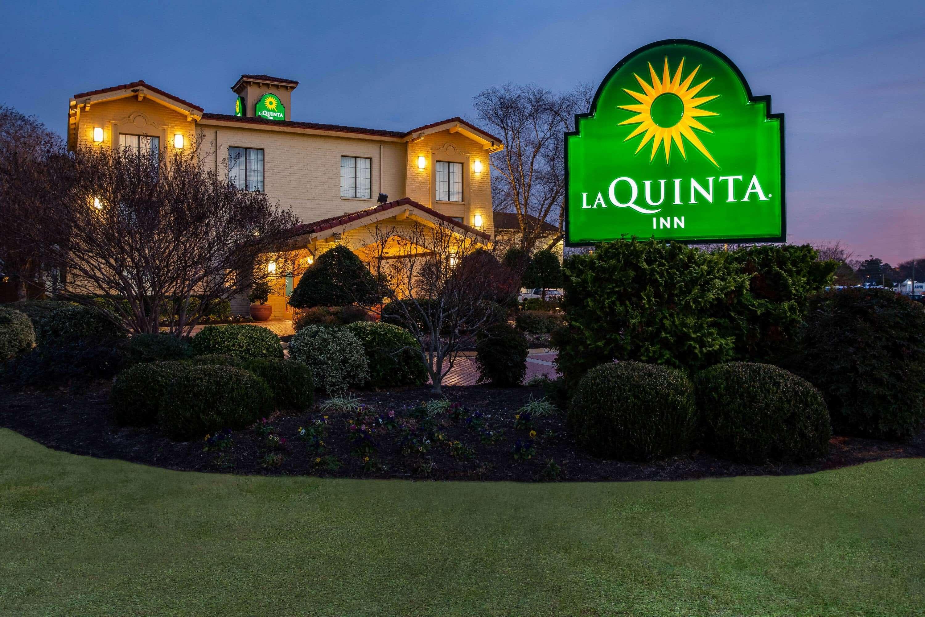 La Quinta Inn By Wyndham Norfolk Вирджиния-Бич Экстерьер фото