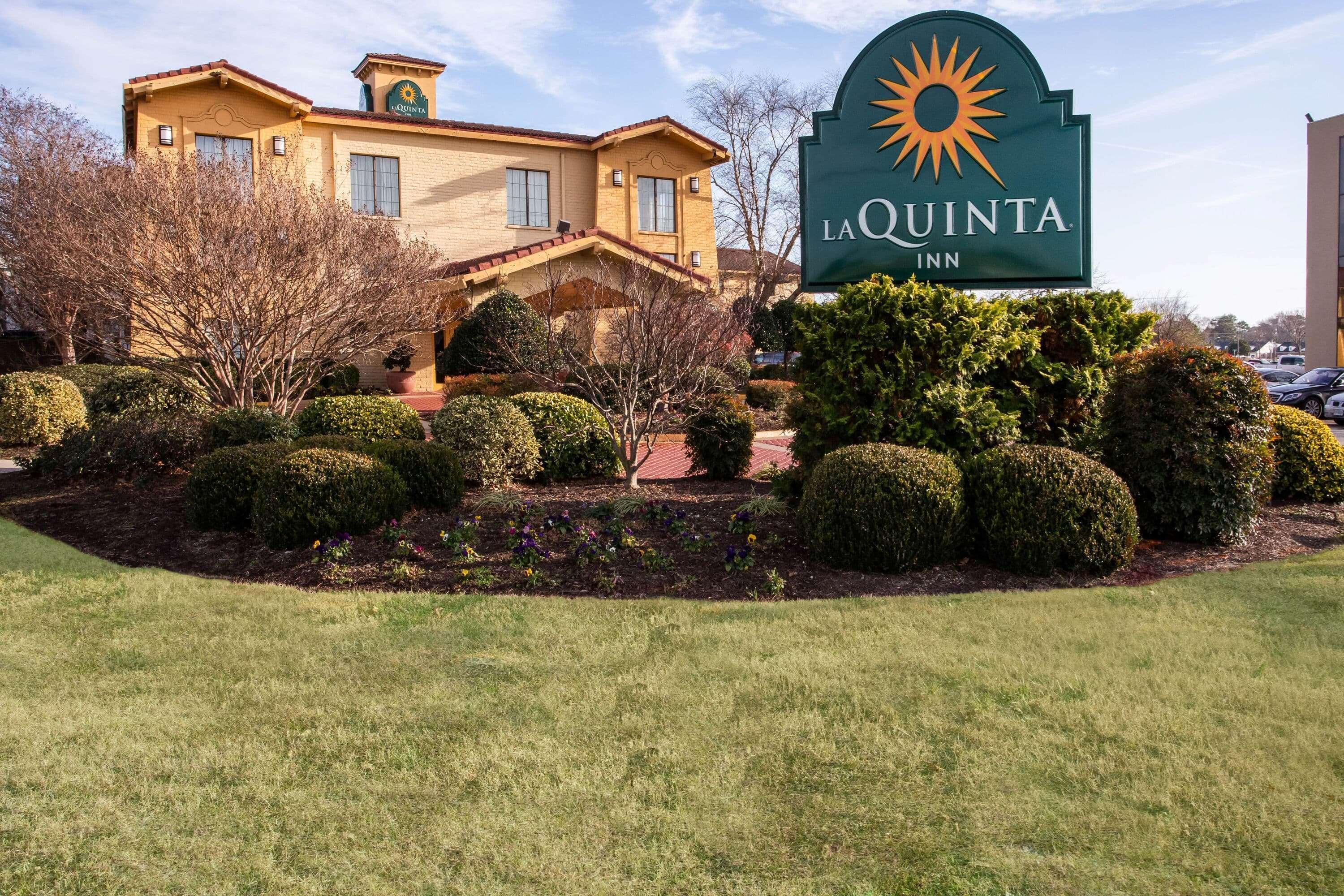 La Quinta Inn By Wyndham Norfolk Вирджиния-Бич Экстерьер фото